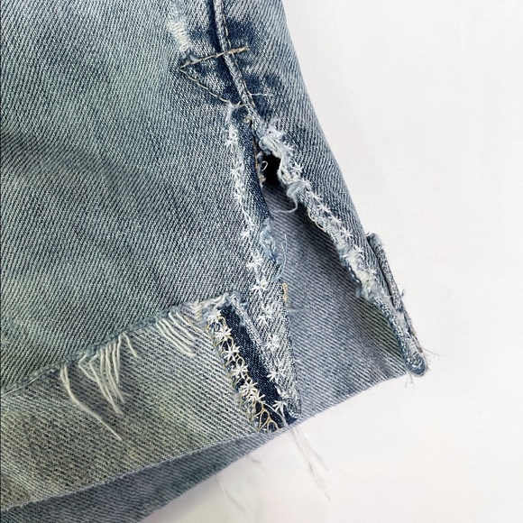 Reworked “vintage” BKE cutoff denim shorts - Picture 9 of 16